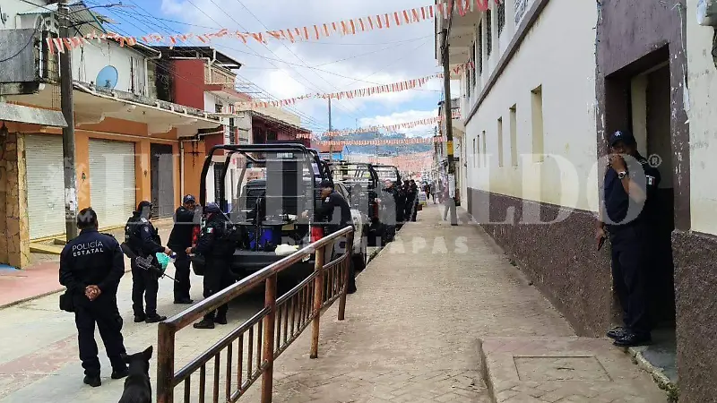 policía